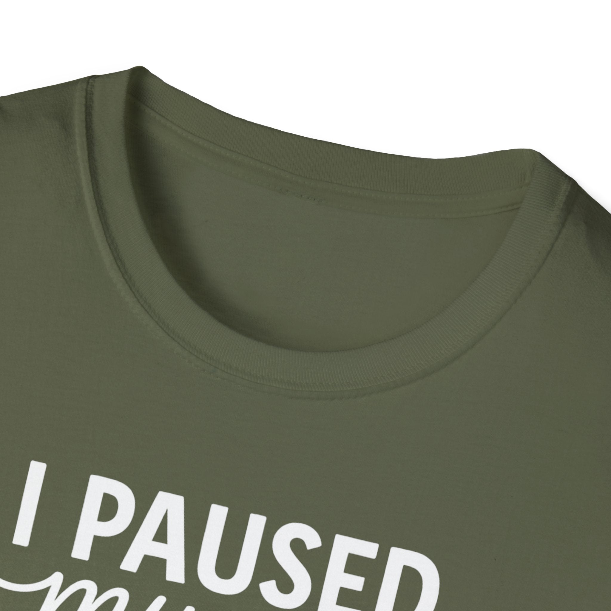 I Paused My Bulk to Be Here – Script & Shaker Edition T-Shirt