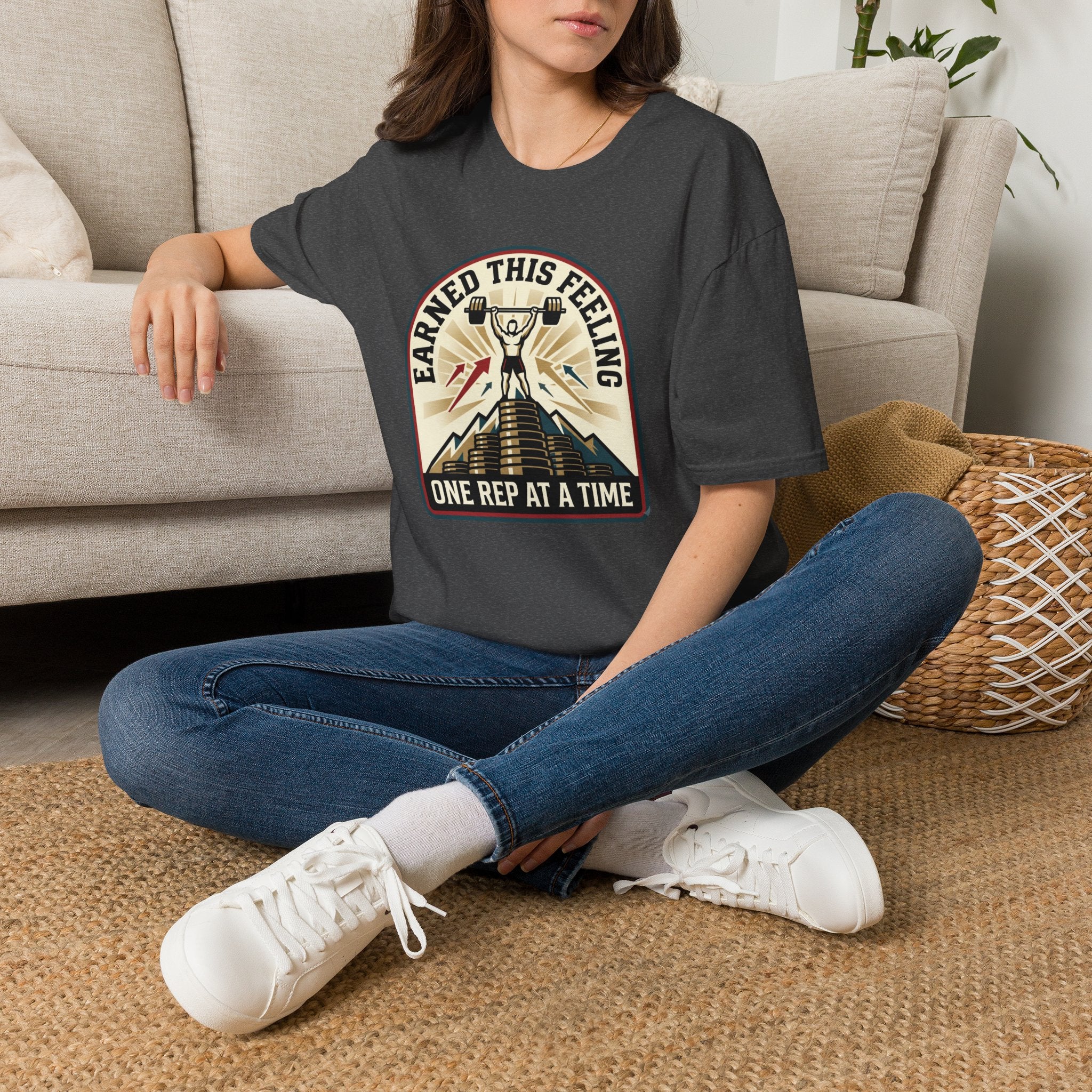 Earn the feeling - post workout T-Shirt