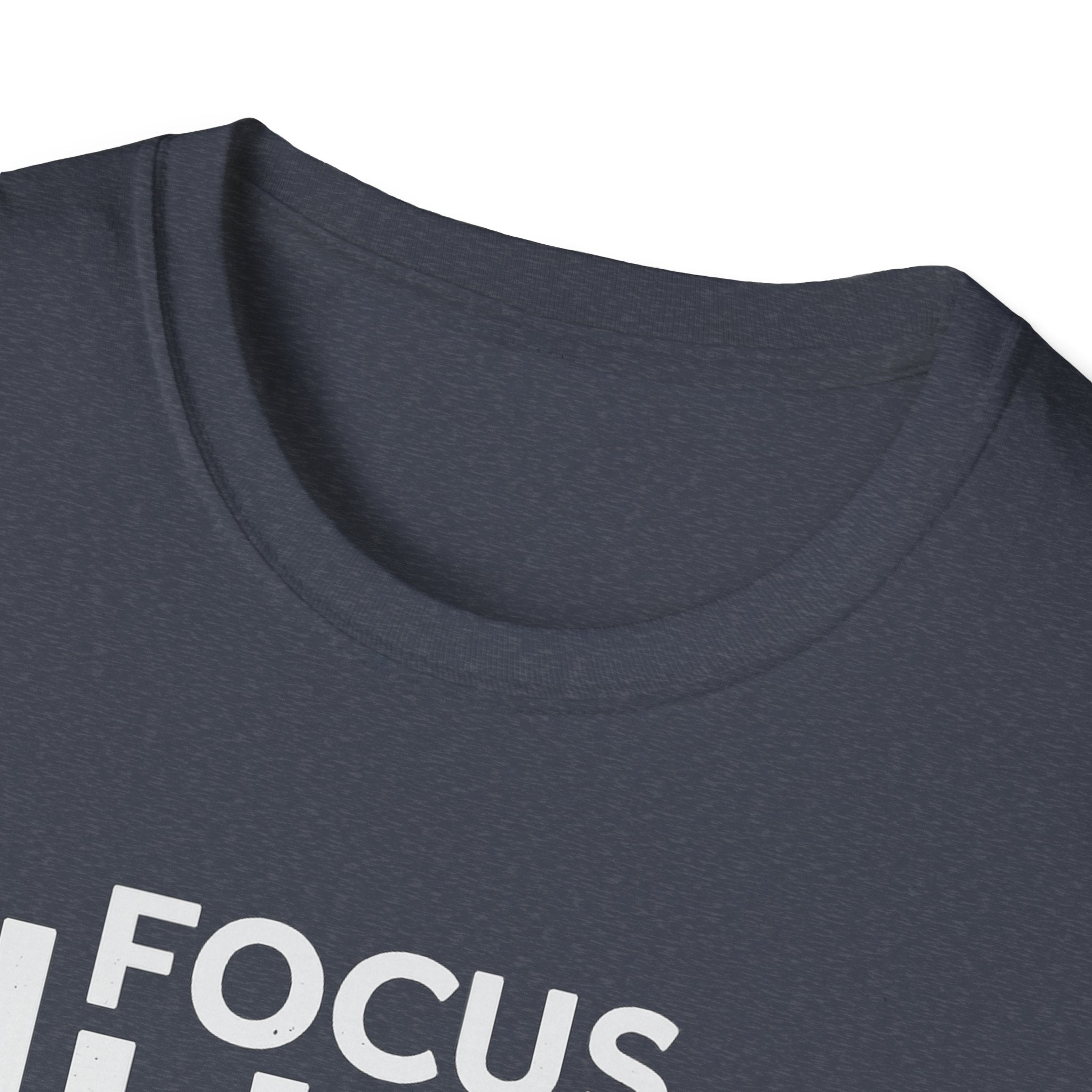 Lift Strong – Focus. Lift. Repeat. T-Shirt