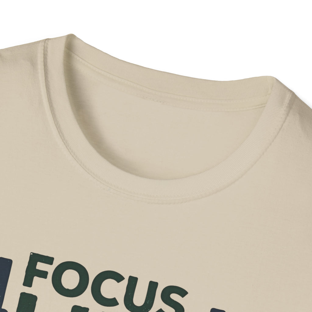 Lift Strong – Focus. Lift. Repeat. T-Shirt