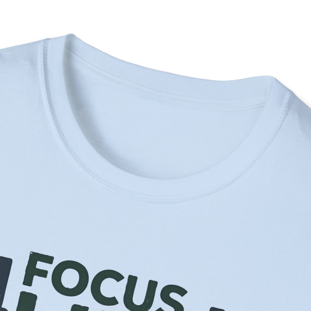 Lift Strong – Focus. Lift. Repeat. T-Shirt