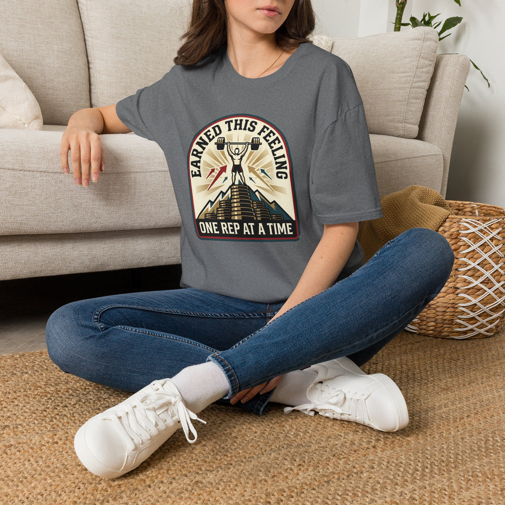 Earn the feeling - post workout T-Shirt