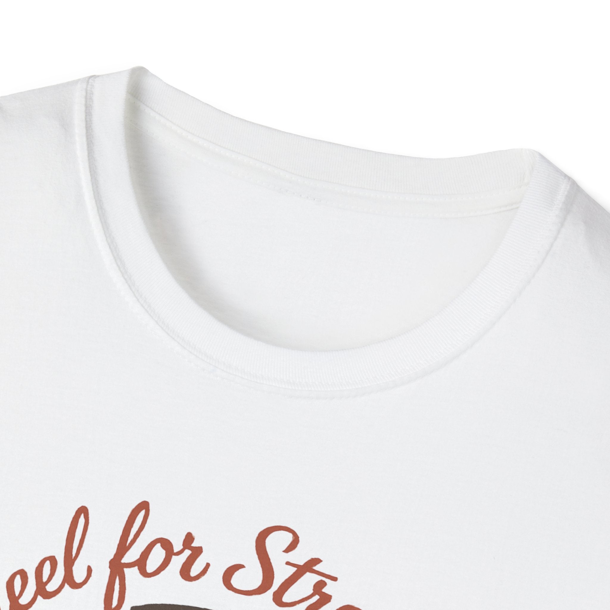 Kneel for Strength. Rise to Lift. – Faith-Fueled Power  Tshirt