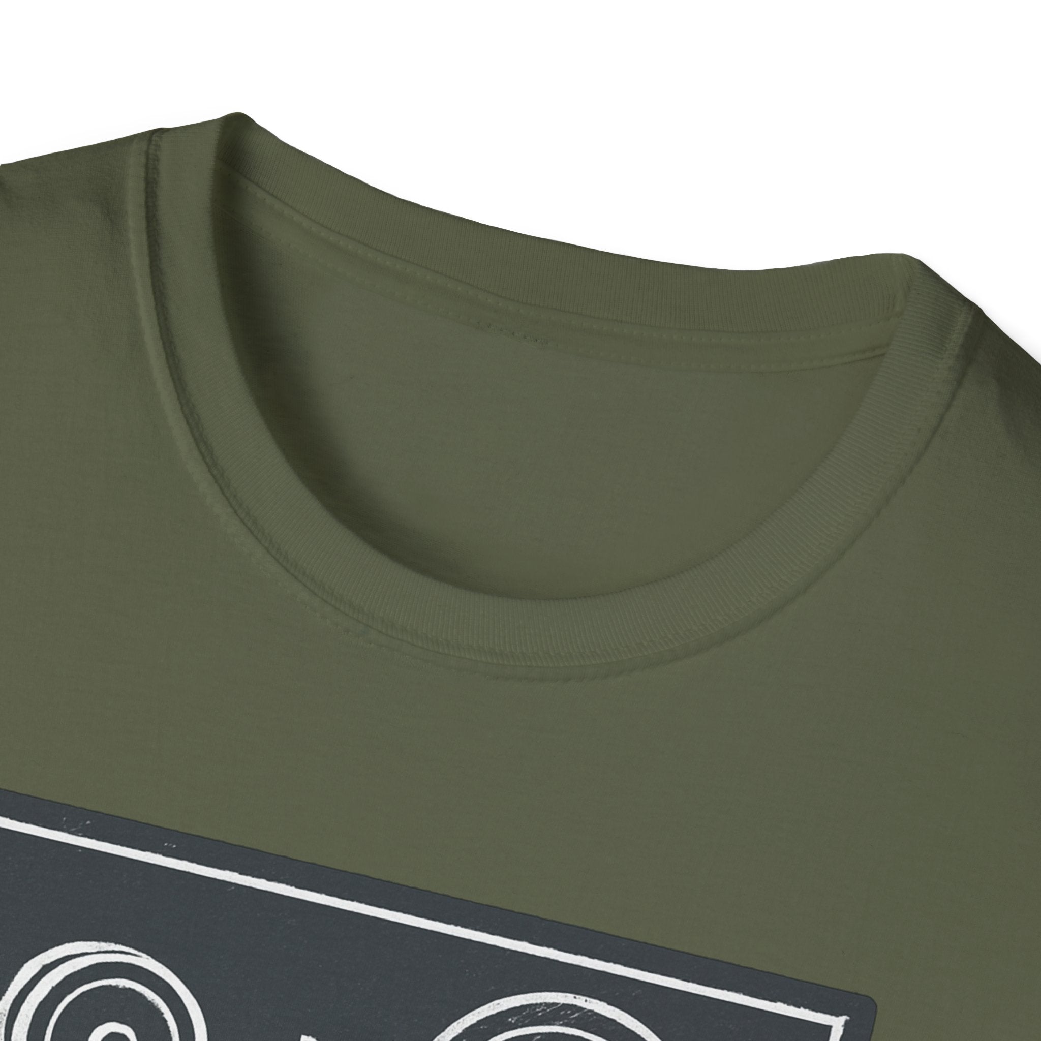 Adding Plates Is My Favorite Subject – Minimal Chalkboard Stylen Tshirt