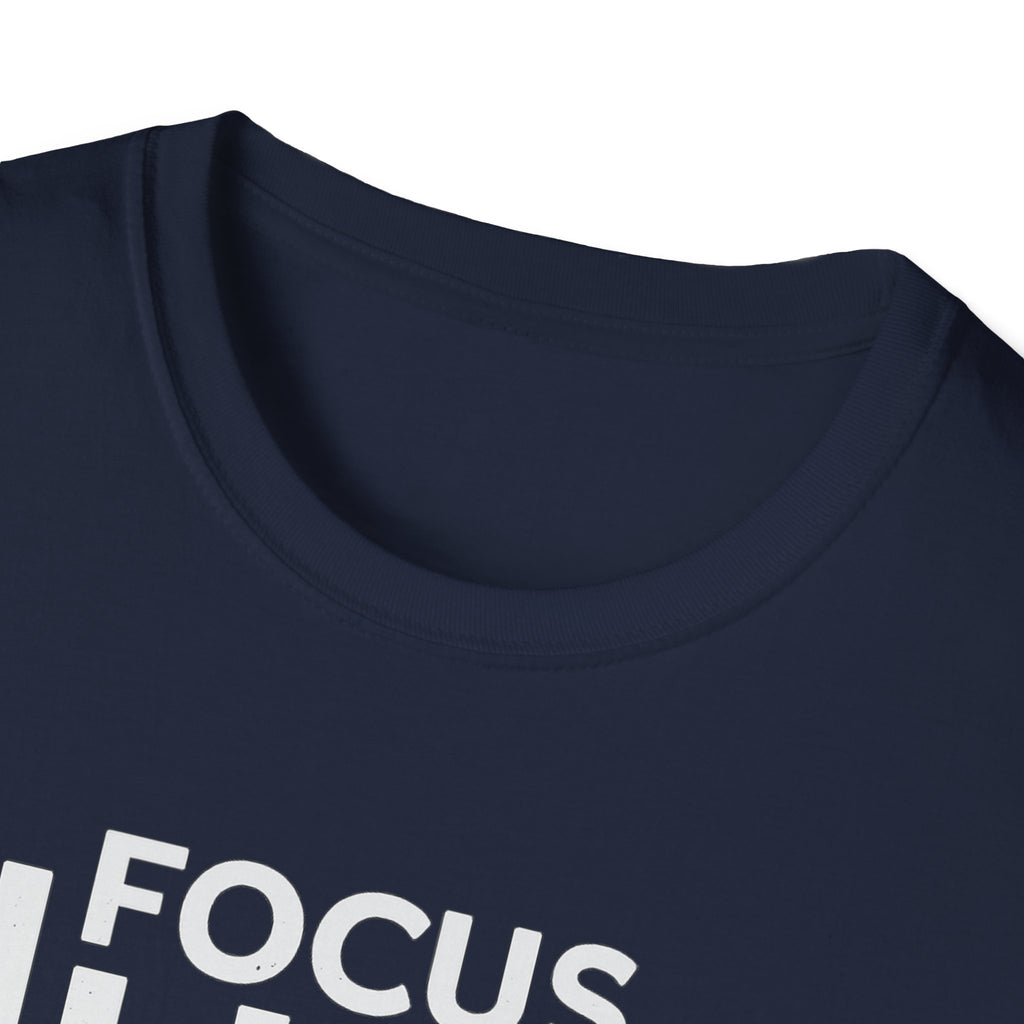 Lift Strong – Focus. Lift. Repeat. T-Shirt