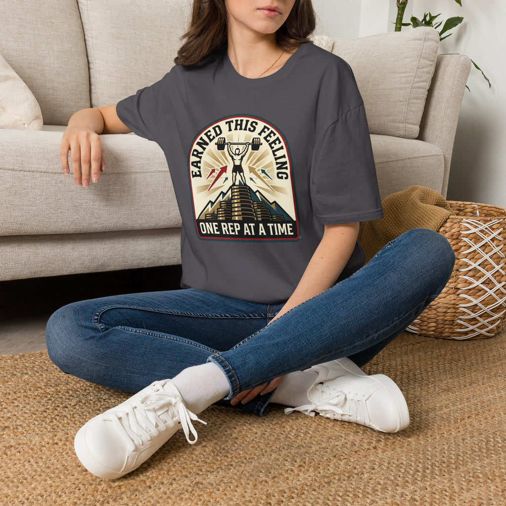 Earn the feeling - post workout T-Shirt